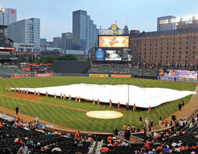 baseball rain delay tarp bags 160' x 160' Infield With a RainGuard Premier 1000 Super Heavy Duty Baseball Field Tarps KC@MIN: Grounds crew brings the